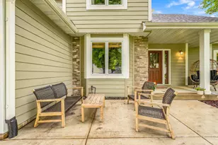 524 Eastwood Ct, Eagan, MN 55123 - Photo 53