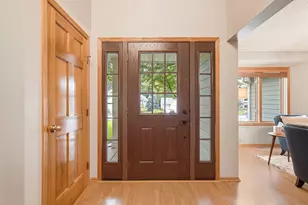 524 Eastwood Ct, Eagan, MN 55123 - Photo 5