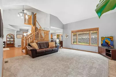 524 Eastwood Court, Eagan, MN 55123 - Photo 9