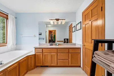 524 Eastwood Court, Eagan, MN 55123 - Photo 33