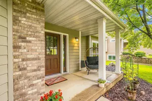 524 Eastwood Ct, Eagan, MN 55123 - Photo 3