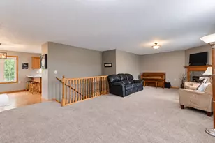 111 Loraine Dr, Lake Crystal, MN 56055 - Photo 3