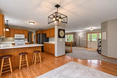 111 Loraine Drive, Lake Crystal, MN 56055 - Photo 9