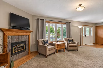 111 Loraine Drive, Lake Crystal, MN 56055 - Photo 5