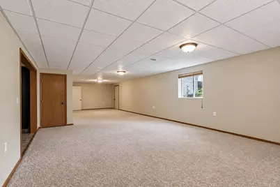111 Loraine Drive, Lake Crystal, MN 56055 - Photo 31