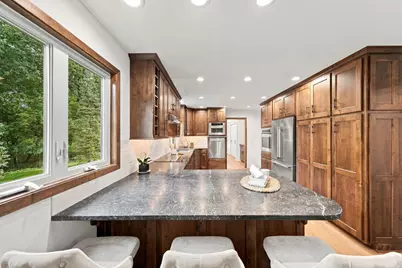 16724 Blenheim Way, Minnetonka, MN 55345 - Photo 9