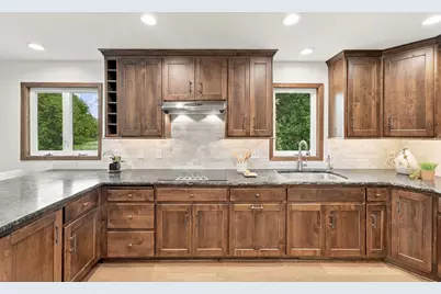 16724 Blenheim Way, Minnetonka, MN 55345 - Photo 5