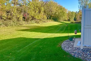 2445 Birn-Hill Dr, Faribault, MN 55021 - Photo 37