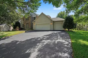 17207 Trenton Ln, Eden Prairie, MN 55347 - Photo 3