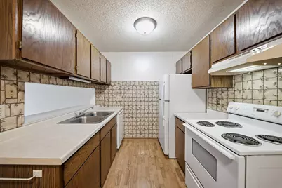 14182 Pennock Avenue #309, Apple Valley, MN 55124 - Photo 5