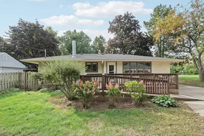 2153 Holloway Avenue E, North Saint Paul, MN 55109 - Photo 33