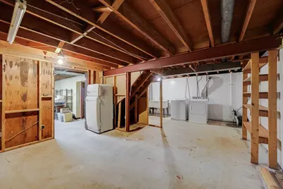 2153 Holloway Avenue E, North Saint Paul, MN 55109 - Photo 31