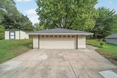2153 Holloway Avenue E, North Saint Paul, MN 55109 - Photo 39