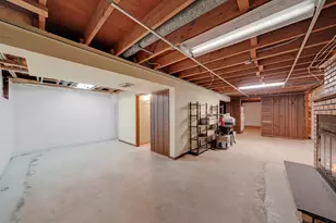 2153 Holloway Ave E, North Saint Paul, MN 55109 - Photo 27