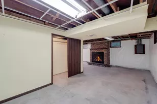 2153 Holloway Ave E, North Saint Paul, MN 55109 - Photo 25