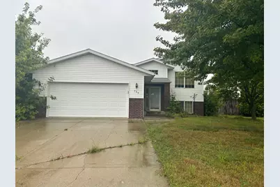 785 Shiloh Street NW, Hutchinson, MN 55350 - Photo 1