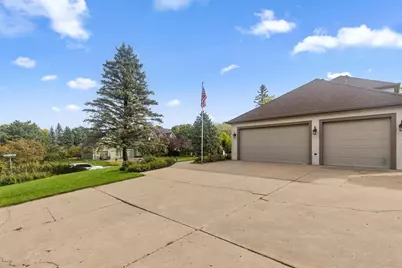 525 Sycamore Circle, Plymouth, MN 55441 - Photo 17