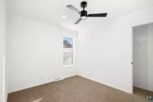 1801 E 10th St, Superior, WI 54880 - Photo 9