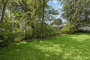 180 Westchester Dr, West Saint Paul, MN 55118 - Photo 37