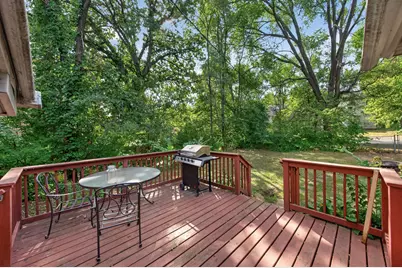 1076 Ross Avenue, Saint Paul, MN 55106 - Photo 19