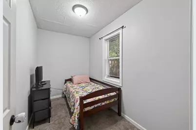 1076 Ross Avenue, Saint Paul, MN 55106 - Photo 9
