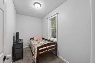 1076 Ross Ave, Saint Paul, MN 55106 - Photo 9