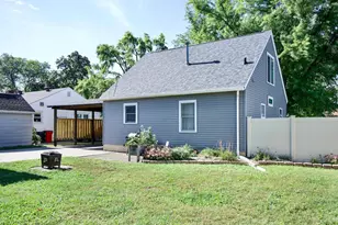 1880 W 5th St, Winona, MN 55987 - Photo 23