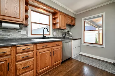 1880 W 5th Street, Winona, MN 55987 - Photo 7
