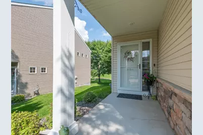 2955 Wyndam Court, Shakopee, MN 55379 - Photo 3