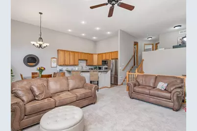 2955 Wyndam Court, Shakopee, MN 55379 - Photo 7