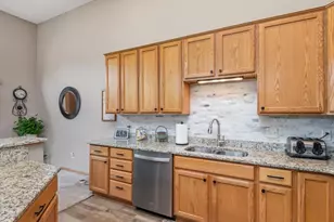 2955 Wyndam Ct, Shakopee, MN 55379 - Photo 13
