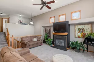 2955 Wyndam Ct, Shakopee, MN 55379 - Photo 7