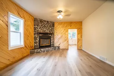 114 E Juniper Avenue, Frazee, MN 56544 - Photo 11
