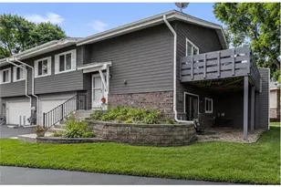 11123 Xavier Cir, Bloomington, MN 55437 - Photo 1