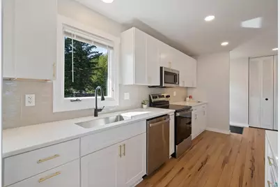 1634 Cliff Avenue, Duluth, MN 55811 - Photo 13