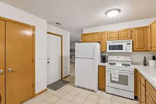 59 Landau Alcove, Woodbury, MN 55125 - Photo 15