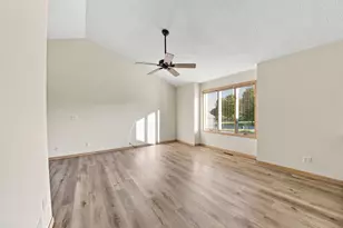 2330 Oak Glen Ct, Stillwater, MN 55082 - Photo 9