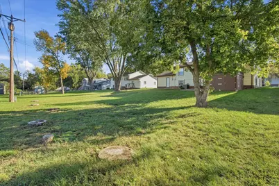 611 James Ave, Mankato, MN 56001 - Photo 37