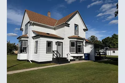 602 13th Street N, Benson, MN 56215 - Photo 1