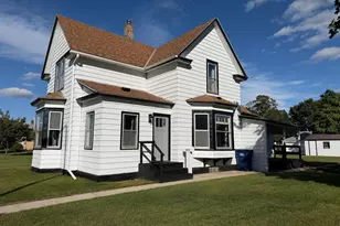 602 13th St N, Benson, MN 56215 - Photo 1