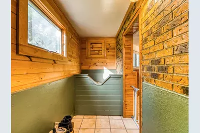 11081 Hillcrest Drive NE, Bemidji, MN 56601 - Photo 5