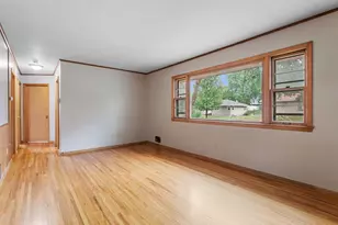 6270 6th St NE, Fridley, MN 55432 - Photo 3
