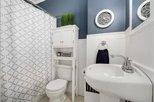 328 Osceola Ave S, Saint Paul, MN 55102 - Photo 19