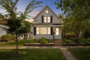 328 Osceola Ave S, Saint Paul, MN 55102 - Photo 1