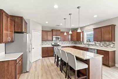 833 Red Cedar Court, Chaska, MN 55318 - Photo 9