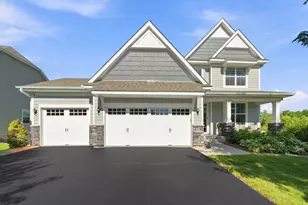 833 Red Cedar Ct, Chaska, MN 55318 - Photo 1