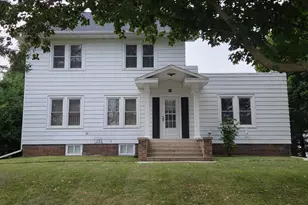305 N Elm St, Mabel, MN 55954 - Photo 3