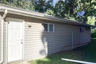 709 Minnesota Ave, Albert Lea, MN 56007 - Photo 3