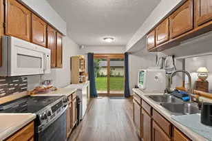 1619 10th Ave SE, Rochester, MN 55904 - Photo 15