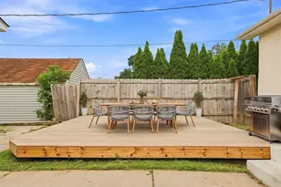 902 Hyacinth Ave E, Saint Paul, MN 55106 - Photo 17